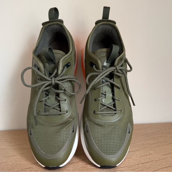 Nike Air Max Dia in Olive and Orange - Picture 2 of 10